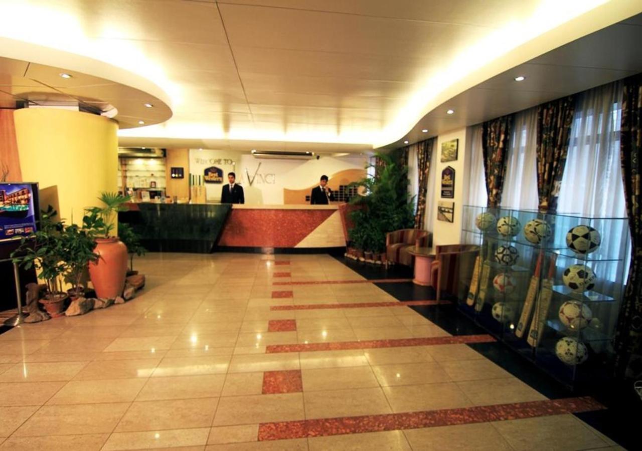 La Vinci Hotel Dhaka Exterior photo